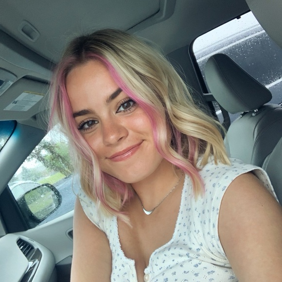 loriee9